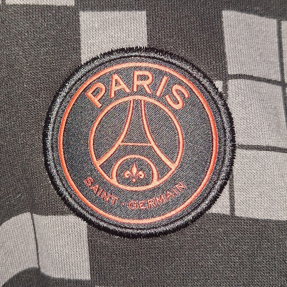 Nike Official MLS Paris St. Germain Men's Black and Gray Checkered Hoodie. NWT - Picture 2 of 13
